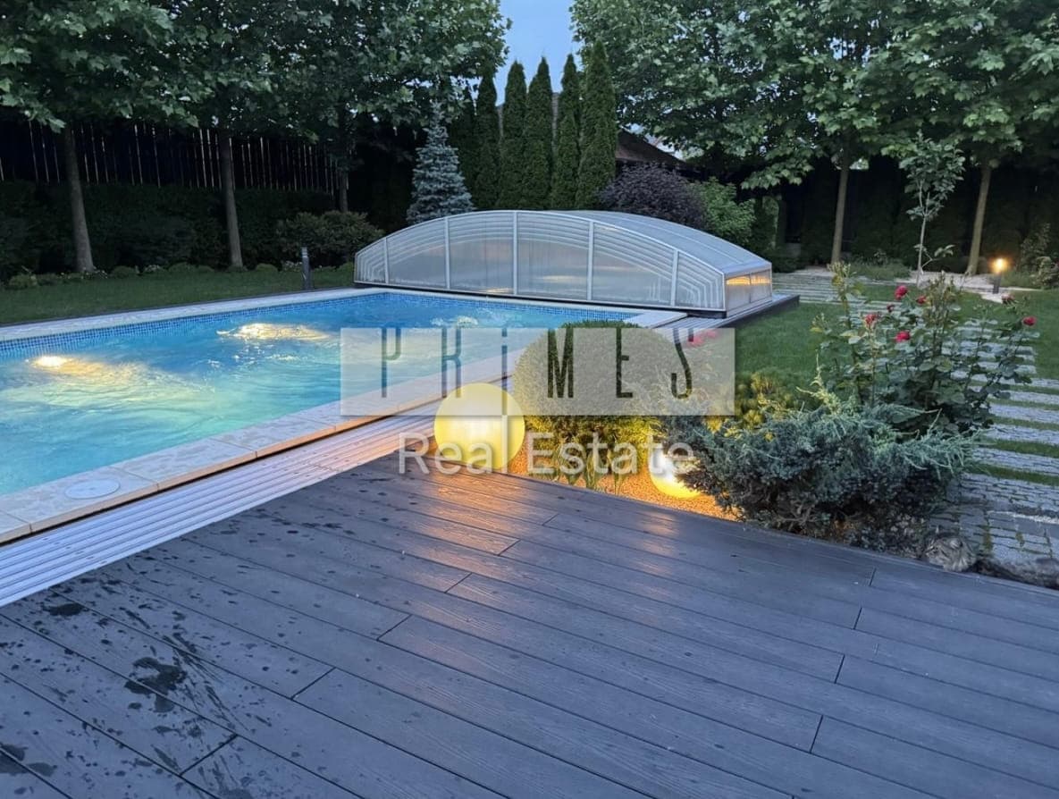 The pool at dusk